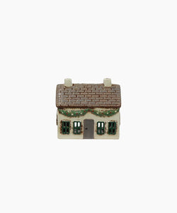 Christmas Tea Light Cottage with Swag