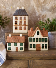 Load image into Gallery viewer, Cotswolds Country Tea Light Manor (YA0071)