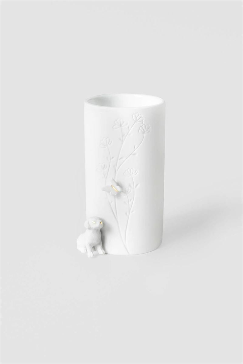 Sitting Dog Porcelain Vase