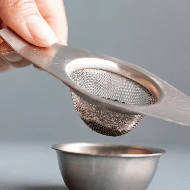 LC Double Handled Tea Strainer