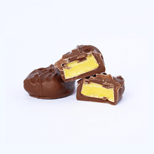 Load image into Gallery viewer, Milk Chocolate Pineapple 130gm