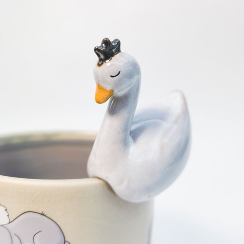 Swan Pot Hanger White