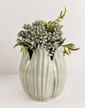 Load image into Gallery viewer, Rylie Petal Planter Sage Sml 12cm