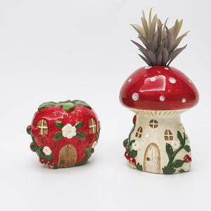 Toadstool House Vase 14cm