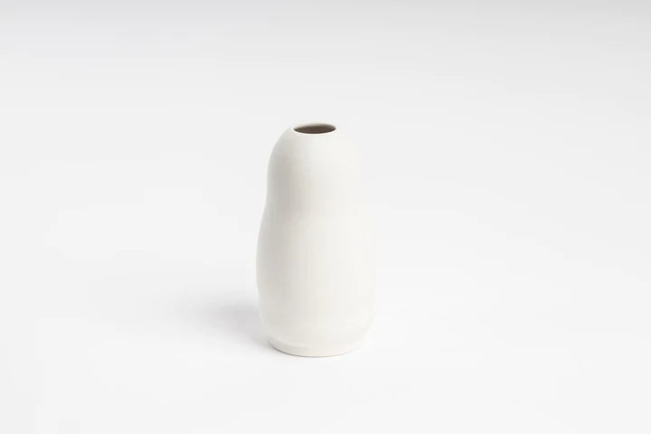 White Harmie Leo Vase