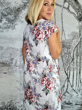 Load image into Gallery viewer, White Elsa Blossom Kennedy S/M Linen Dress
