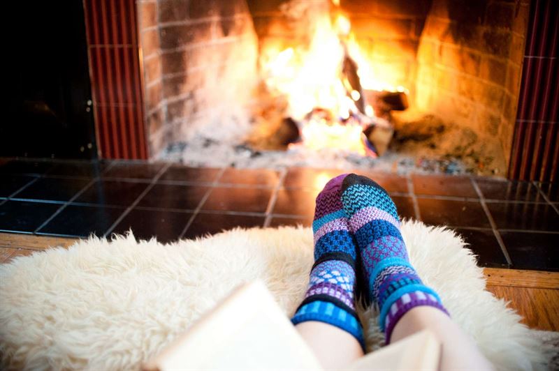 Raspberry Adult Crew Solmate Socks