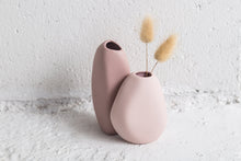 Load image into Gallery viewer, Great Harmie Vase Pink