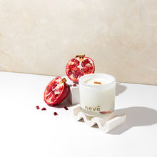 Load image into Gallery viewer, Pomegranate + Juicy Mango Woodwick Candle