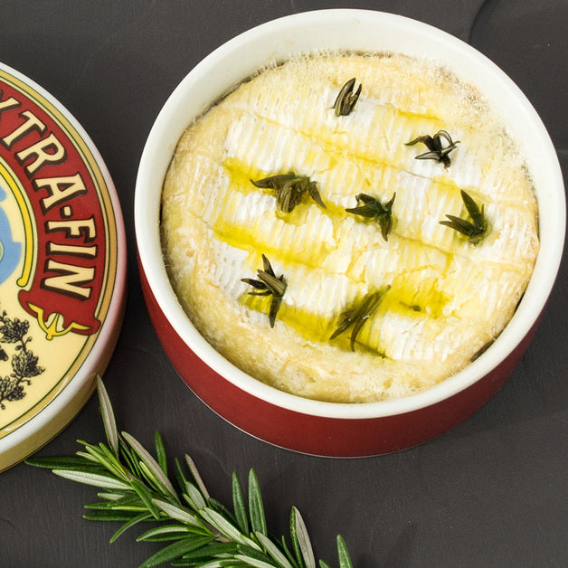 Camembert Cheese Keeper & Baker