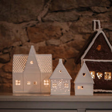 Load image into Gallery viewer, Gingerbread Tealight House