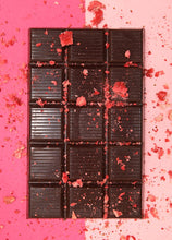 Load image into Gallery viewer, Vintage Floral Strawberry &amp; Champagne Chocolate Tablet 100g